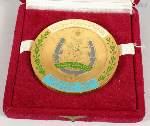 A LARGE EGYPTIAN POLO FEDERATION MEDALLION 3 ins.