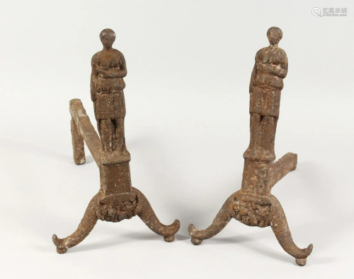 A PAIR OF 19TH CENTURY FIGURAL CAST IRON FIRE DOGS, 15