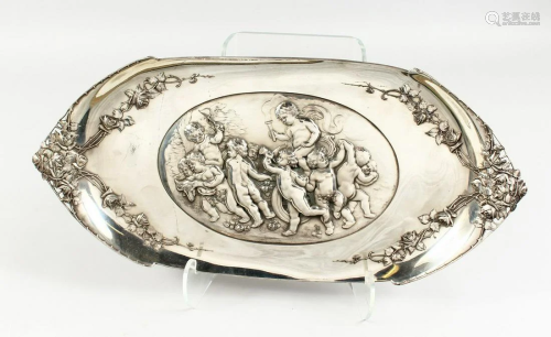 A WMF ART NOUVEAU PEWTER DISH, the centre embossed with