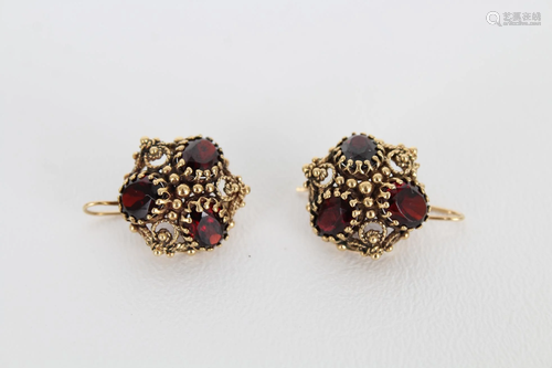 14K Gold & Red Garnet Round Earrings