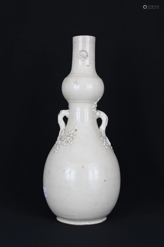 Antique Chinese Dehua Vase, Ex-Christie's