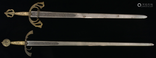 2 Large Toledo swords, 20th century in the 15th century