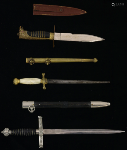 A (lot of 3) Italian dress daggers