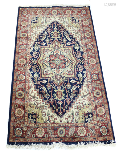 An Indo Hamadan carpet, 3' x 4'11