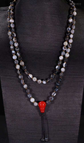 AGATE CARVED NECKLACE WITH 108 BEADS