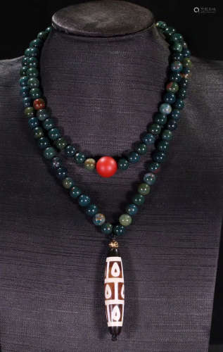 AGATE WITH DZI CARVED NECKLACE