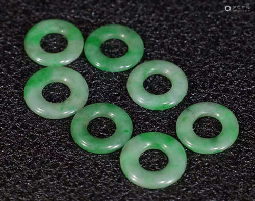 JADEITE CARVED PENDANT SET