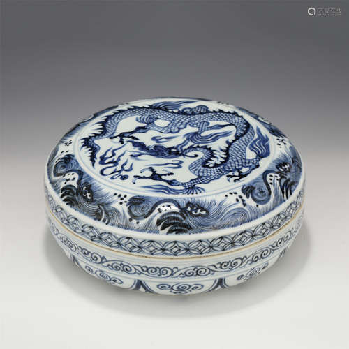 A CHINESE BLUE&WHITE DRAGON HOLDING BOX AND COVER/YUAN DYANS...