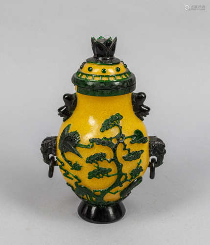 Chinese overlay glass cabinet vase