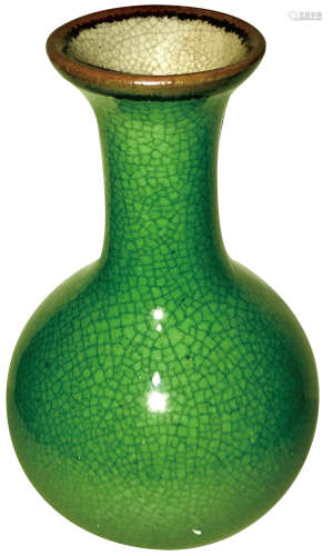 清代 綠釉開片花瓶