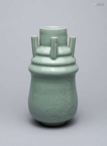 Chinese Longquan Type Porcelain Decor Vase