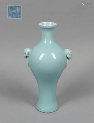 Chinese Designed Sky Blue Glazed Porcelain Vase