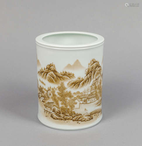 Chinese Hand Painted Famille Rose Porcelain Brush Pot