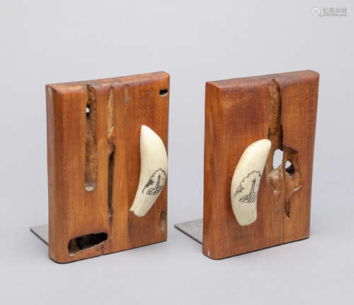 Pairs Designed Tooth Book Ends