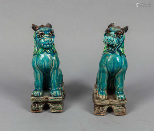 Pairs Chinese Green Glazed Porcelain Foo Loins