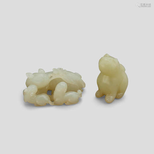 Two jade carvings of cat