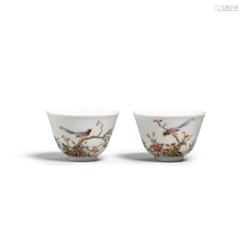 A pair of enameled porcelain tea cups Bailu Tang marks, Repu...