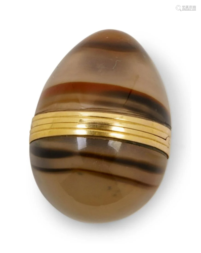 A Russian Gold and Agate Bonboniere