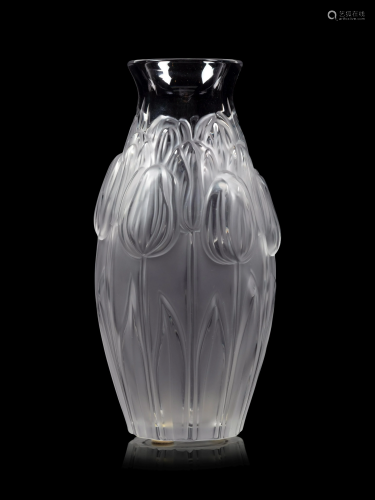 A Lalique Tulipes Vase