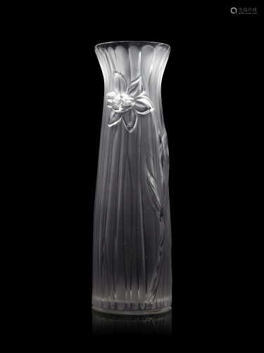 A Lalique Jonquille Vase