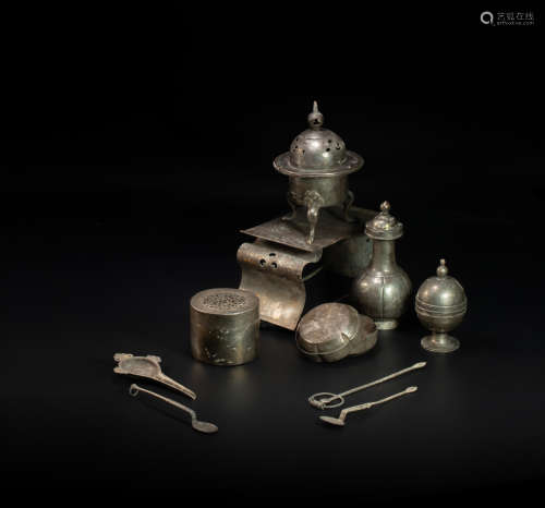 A set of silver censer took from Yuan