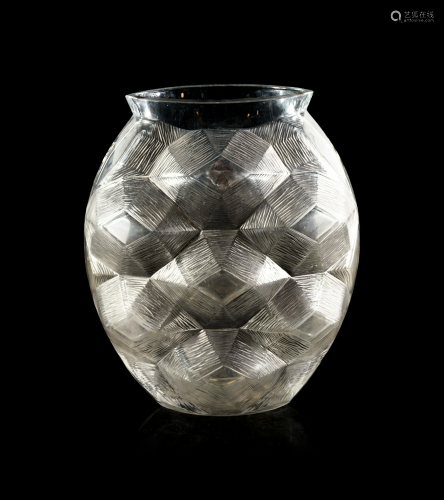 A Lalique Tortue Vase