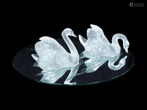A Pair of Lalique Miroir Cygnes Swan Ornaments with