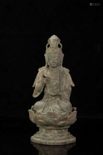 Copper Avalokitesvara sculpture from Liao