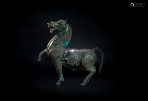 Copper ornament in horse form from Han