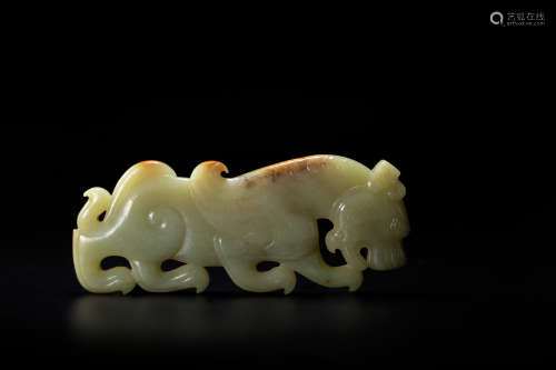 Jade pendant in tiger form from Han
