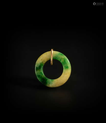 Green jade je Wlery from Qing