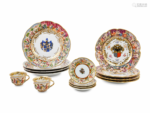 A Capodimonte Porcelain Dinner Service