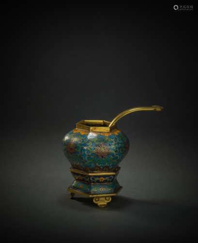 Cloisonne  Water mug from Qing