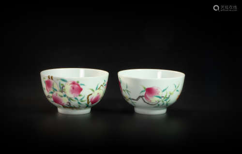 A pair of peach-shaped bo Wl from Qing