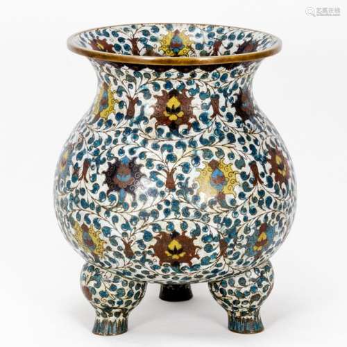 Weihrauchbrenner China, Qing-Dynastie. Cloisonné. H. 23,3 cm...