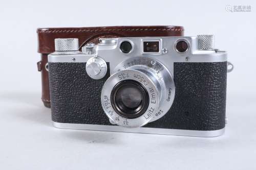 A Leica IIIf Camera, black dial, serial no 592607, 1951-52, ...