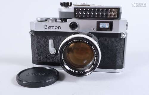 A Canon P Rangefinder Camera, serial no 747217, shutter work...