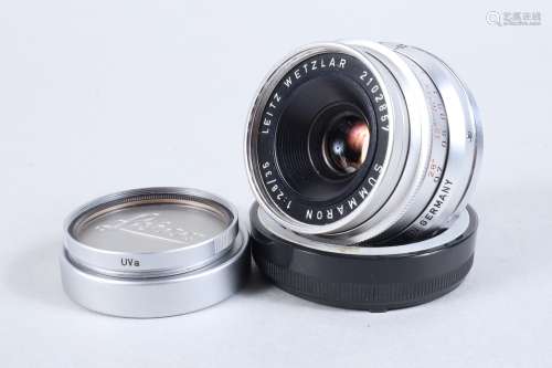A Leica Summaron 35mm f/2.8 Lens, chrome, Leitz Wetzlar, ser...