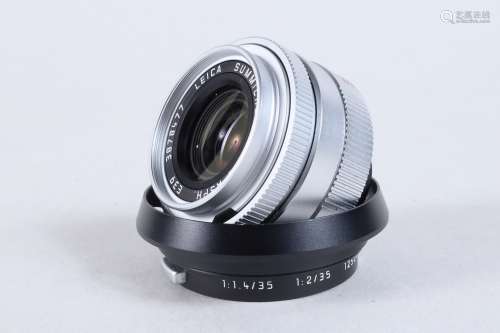 A Leica Summicron 35mm f/2 ASPH E39 Lens, chrome, made in Ge...