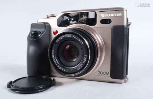 A Fujifilm GA645Zi Professional Camera, serial no 5060032, p...