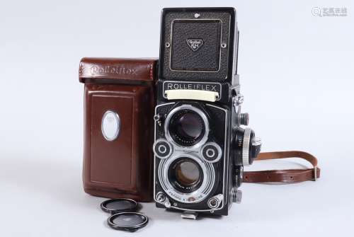 A Rolleiflex 3.5F TLR Camera, serial no 2267578, shutter wor...