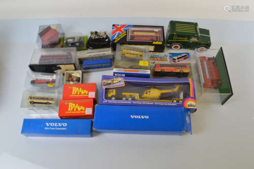 A good quantity of assorted diecast models, including Volvo,...
