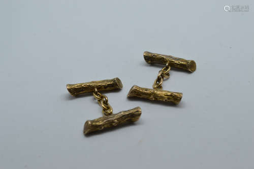 A pair of novelty 9ct gold cufflinks, in the form of tree tr...