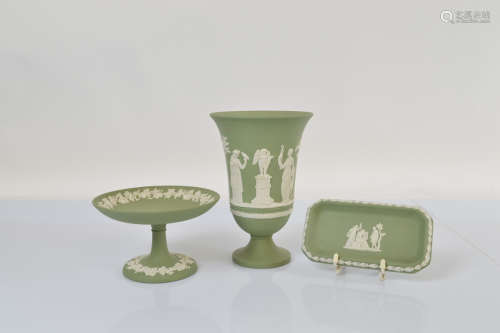 A footed green and white Wedgwood jasperware vase, with clas...