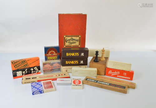 A quantity of assorted vintage games including some with Ban...