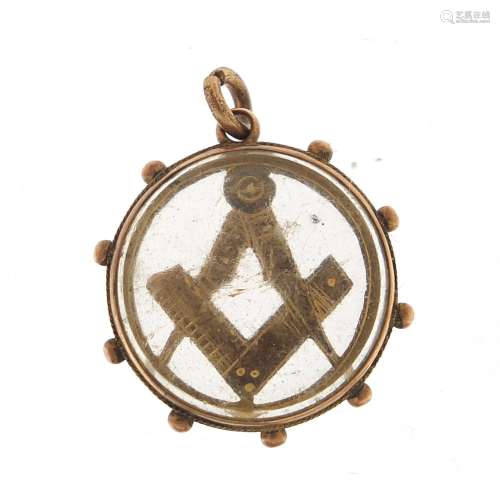 Victorian 9ct gold masonic pendant with bevelled glass, 2cm ...