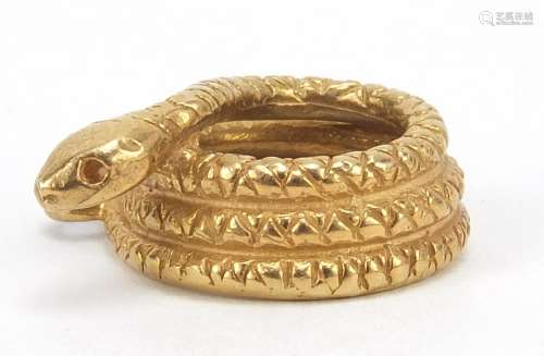 9ct gold serpent charm, 1.5cm high, 3.2g