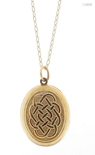 9ct gold Celtic design locket on 9ct gold necklace, the lock...