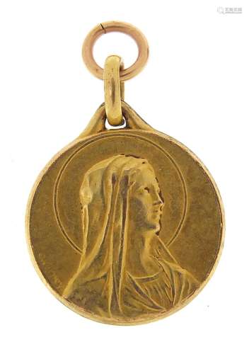 Continental gold Madonna pendant, 2cm high, 2.7g