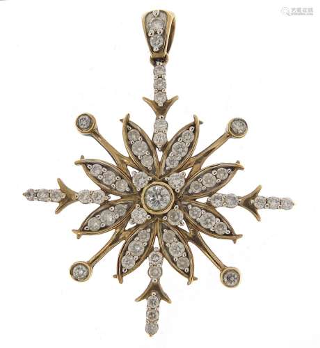 9ct gold diamond flower head pendant, 1.0 carat in total, 4c...